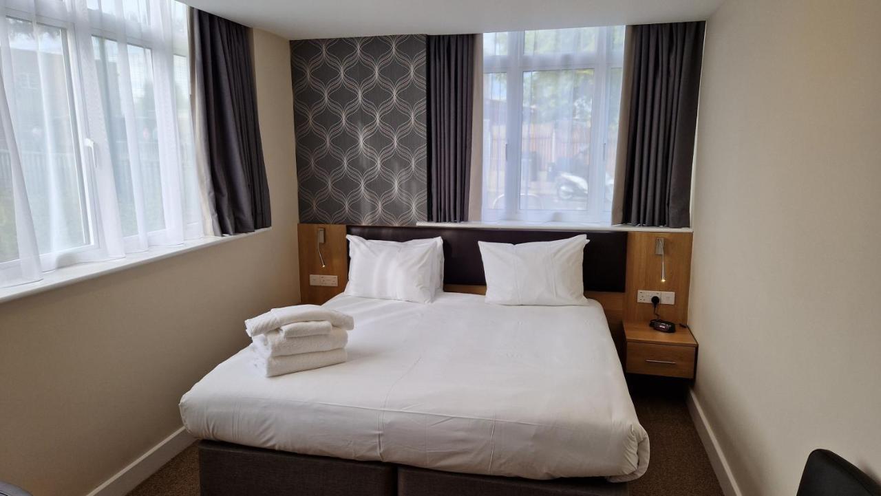 לונדון Best Western Northfields Ealing Hotel מראה חיצוני תמונה
