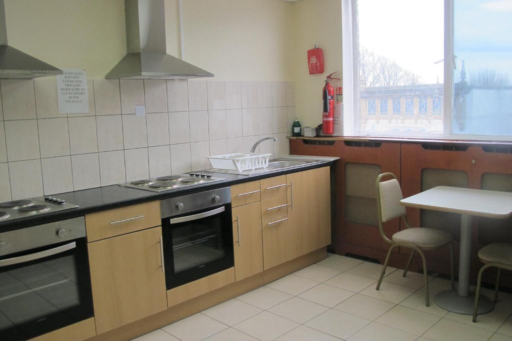 לונדון Best Western Northfields Ealing Hotel מראה חיצוני תמונה